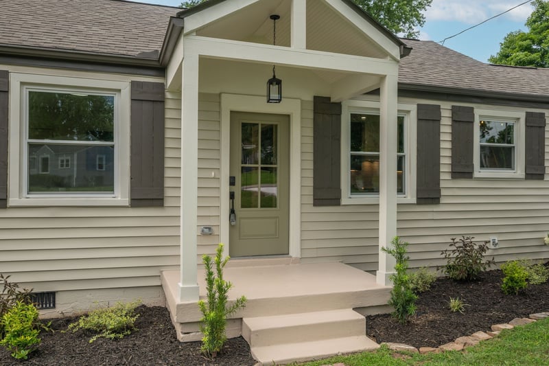 2705 Live Oak Rd, Nashville, TN 37210