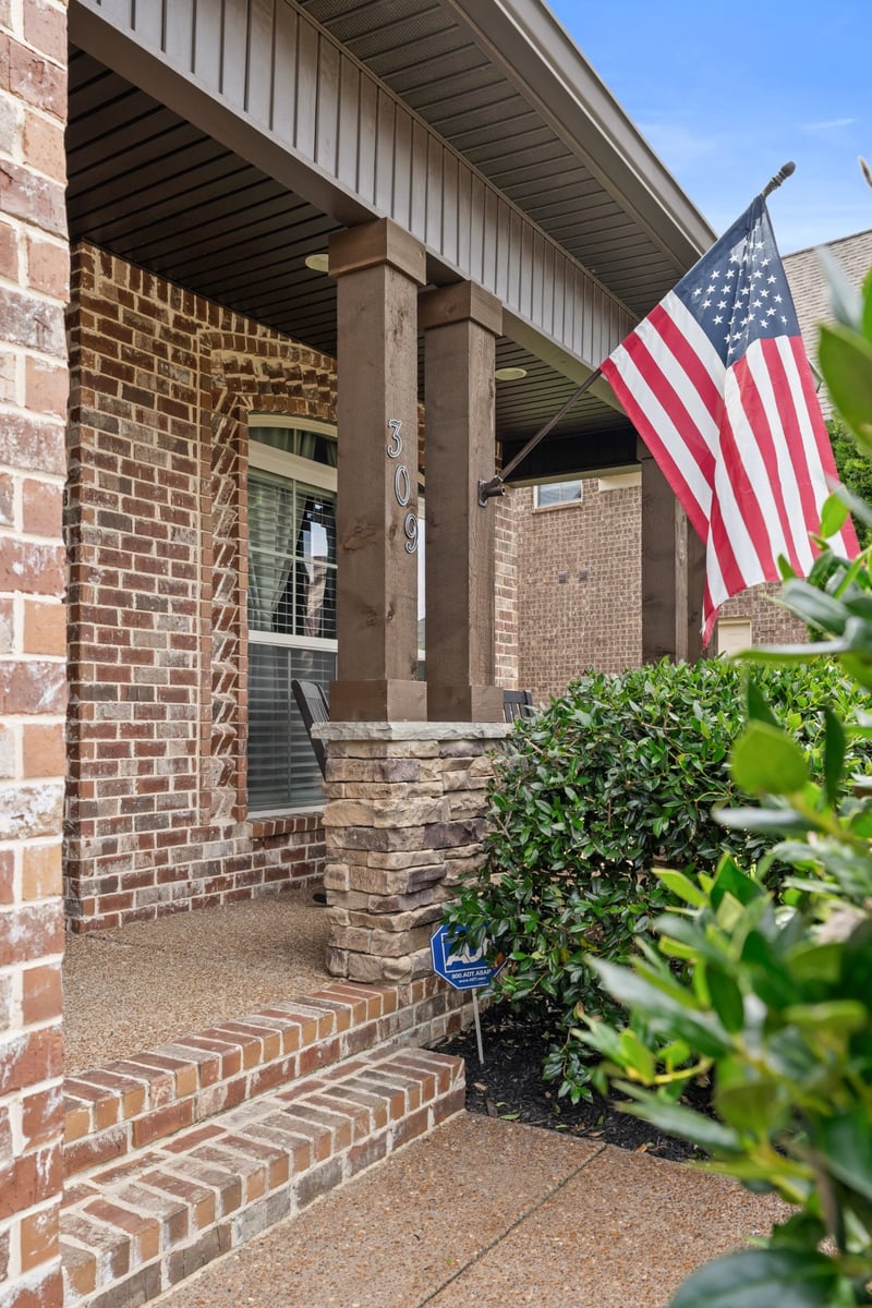 309 Midtown Trl, Mount Juliet, TN 37122