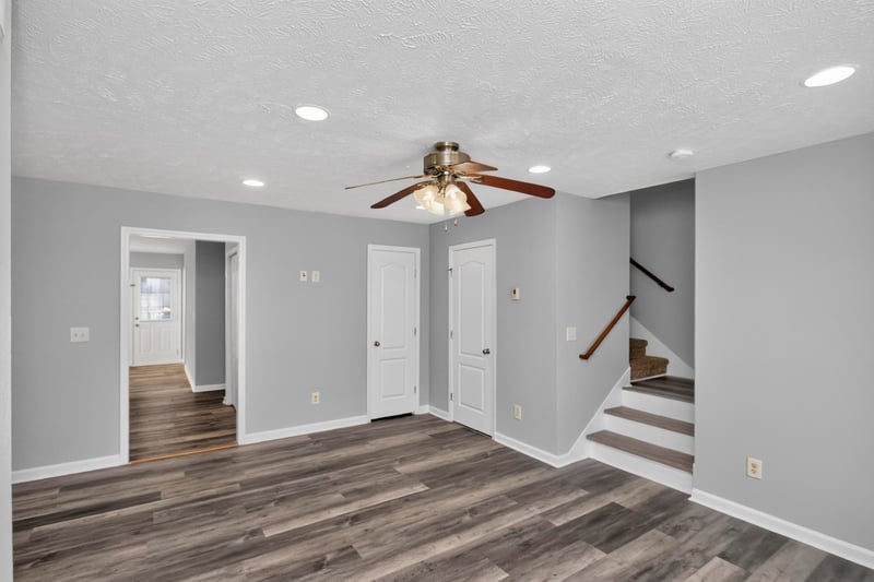 2034 George Buchanan Dr, La Vergne, TN 37086