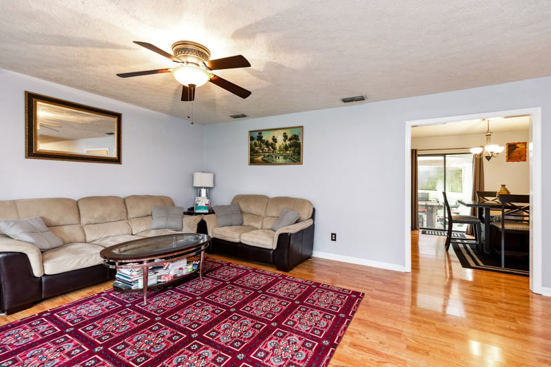 119 Vincent Ln, La Vergne, TN 37086