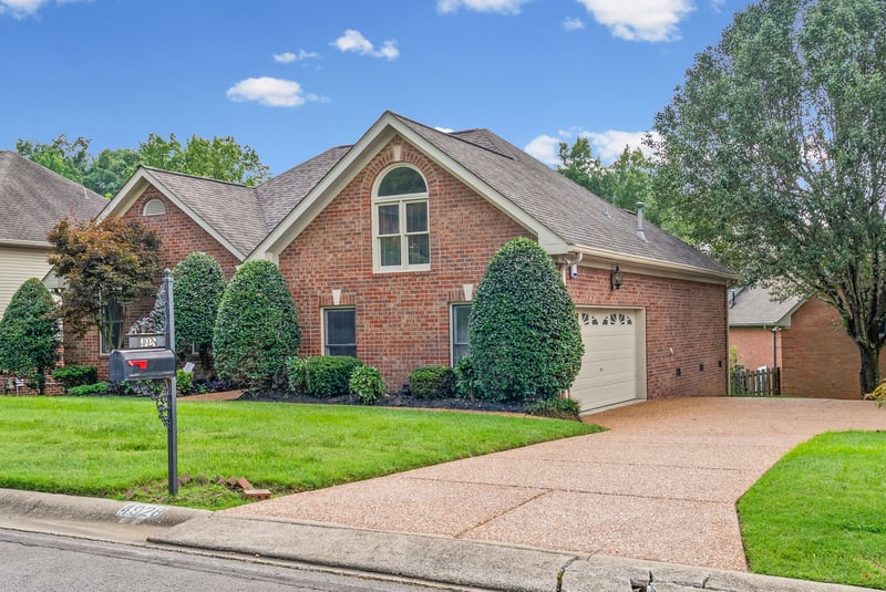 4928 Tulip Grove Ln, Hermitage, TN 37076