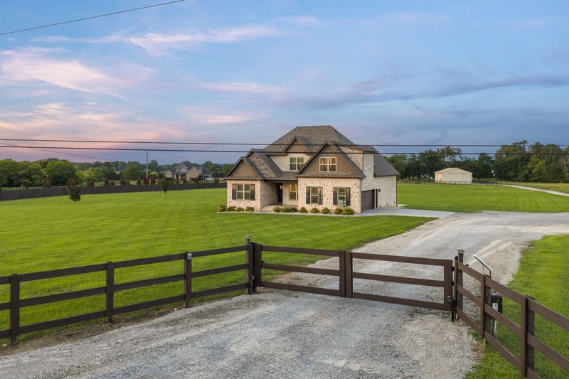 8445 Bradyville Pike, Murfreesboro, TN 37127