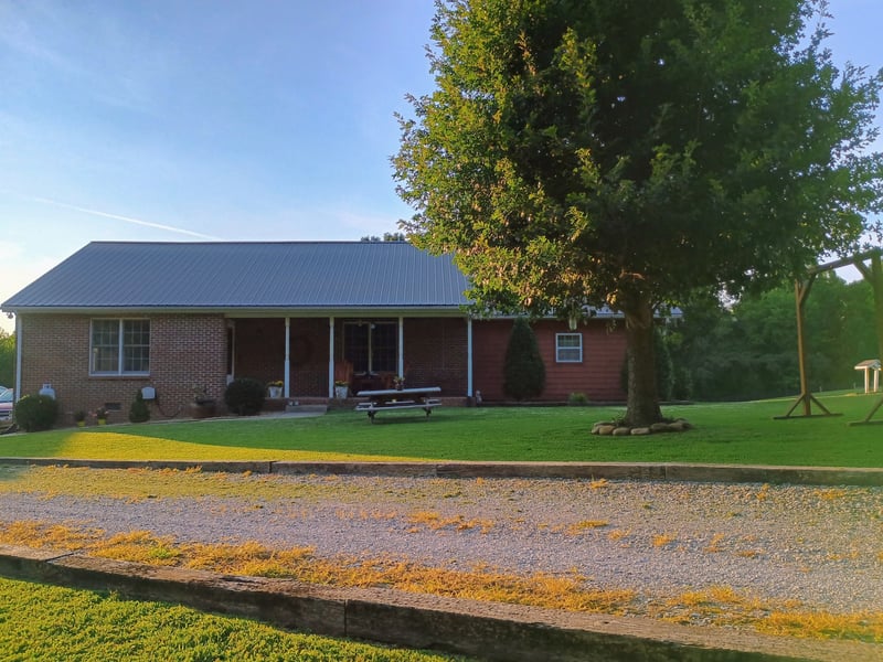 7863 Oscar Green Rd, Primm Springs, TN 38476