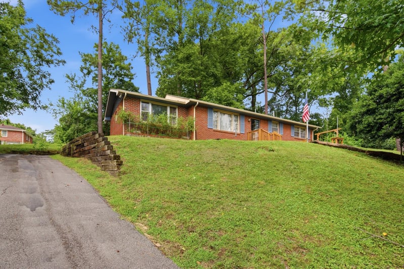 701 Eastland Ct, Nashville, TN 37206