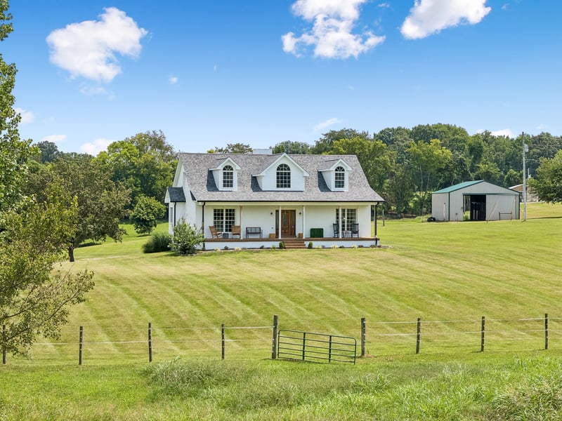 3695 Dobbin Rd, Springfield, TN 37172