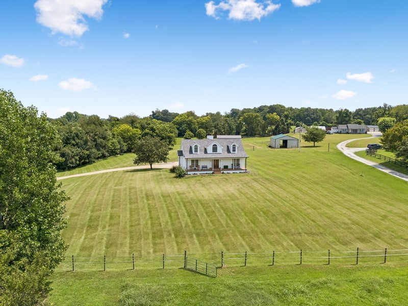 3695 Dobbin Rd, Springfield, TN 37172