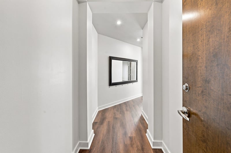 1510 Demonbreun St #704, Nashville, TN 37203