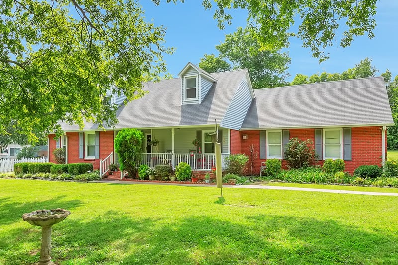 238 Peebles Dr, Smyrna, TN 37167