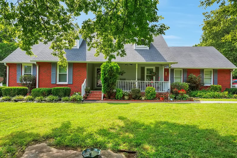 238 Peebles Dr, Smyrna, TN 37167