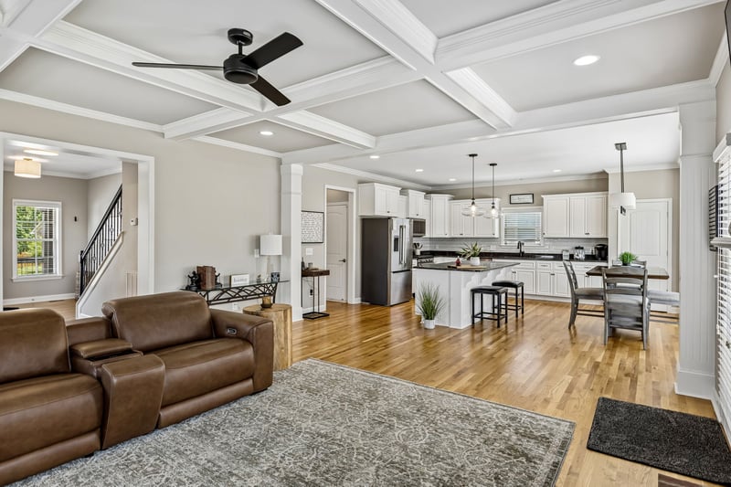 9046 Wheeler Dr, Spring Hill, TN 37174