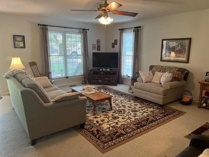 502 Bob Hollow Rd, Burns, TN 37029