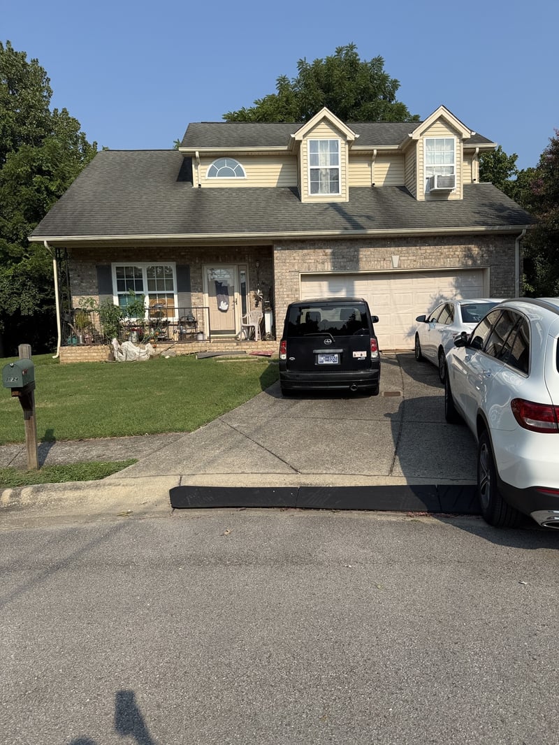 1024 Summerview Ct, Nashville, TN 37221