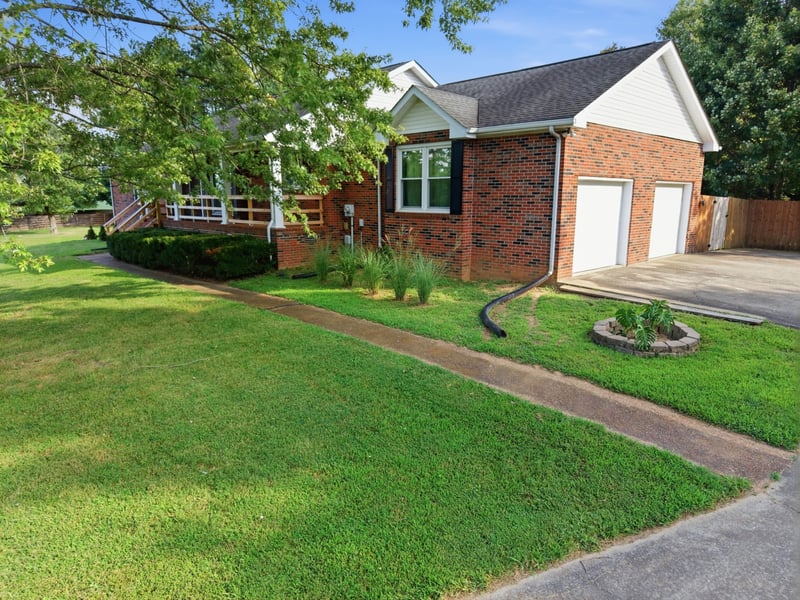 104 Jefferson Ct, White House, TN 37188