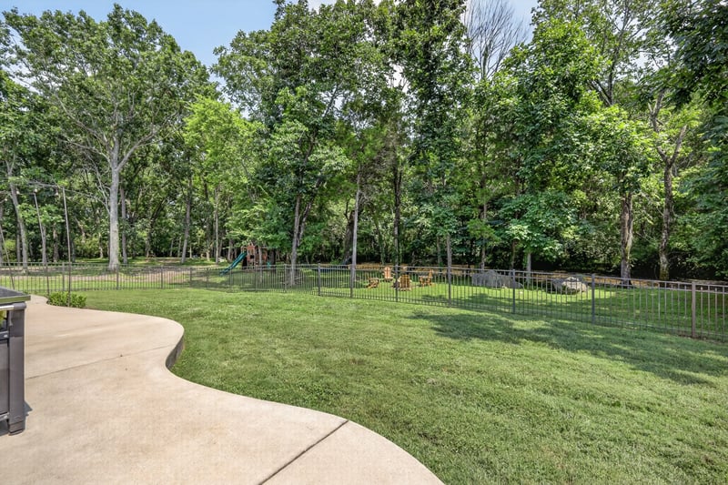1122 Meriweather Ln, Lebanon, TN 37087
