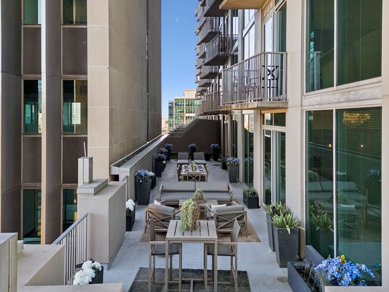 415 Church St #1003, Nashville, TN 37219