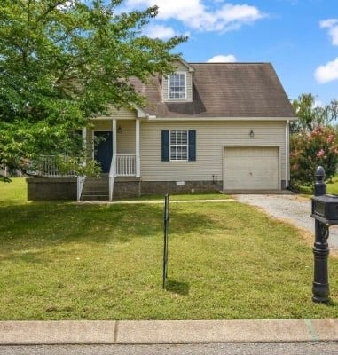 128 Thomas Holman Cir, Springfield, TN 37172
