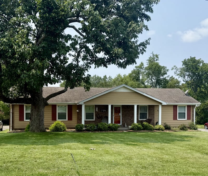 122 Oak Hill Dr, Lebanon, TN 37087