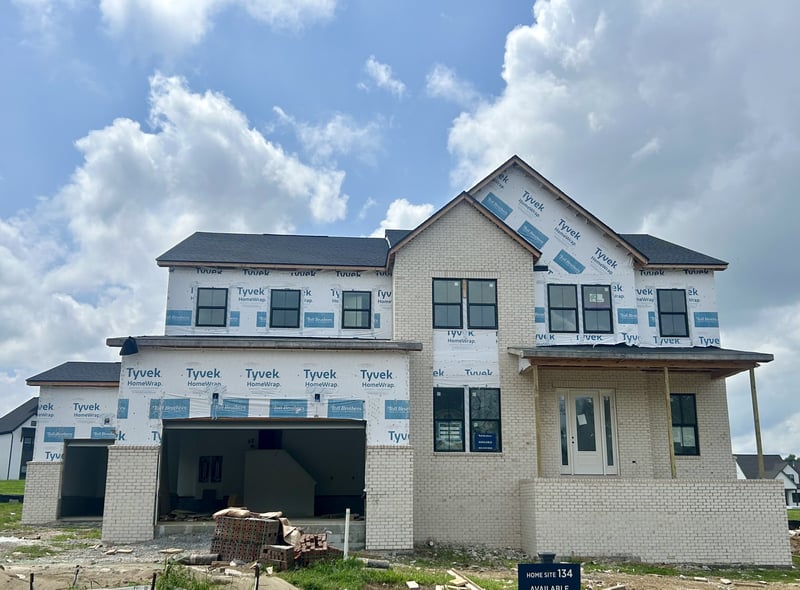 1434 Round Hill Ln, Spring Hill, TN 37174