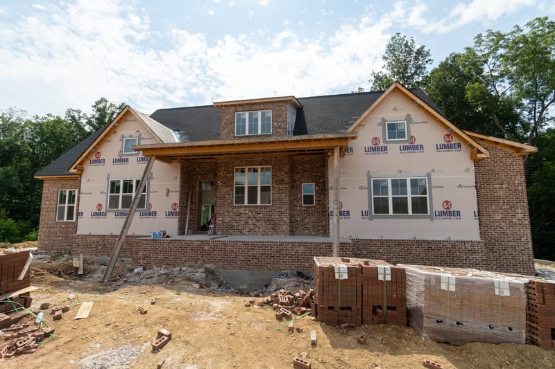 7037 Hall Rd, Greenbrier, TN 37073