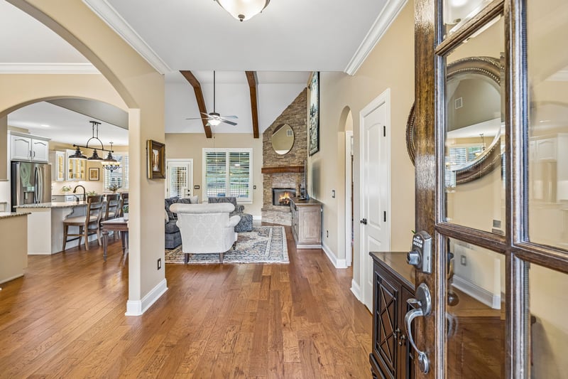 138 Circle Dr, Hendersonville, TN 37075