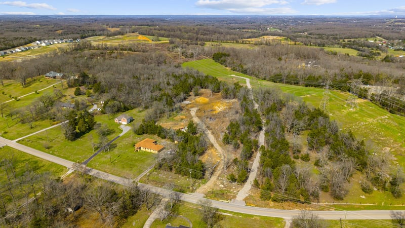 490 Mays Chapel Rd, Mount Juliet, TN 37122
