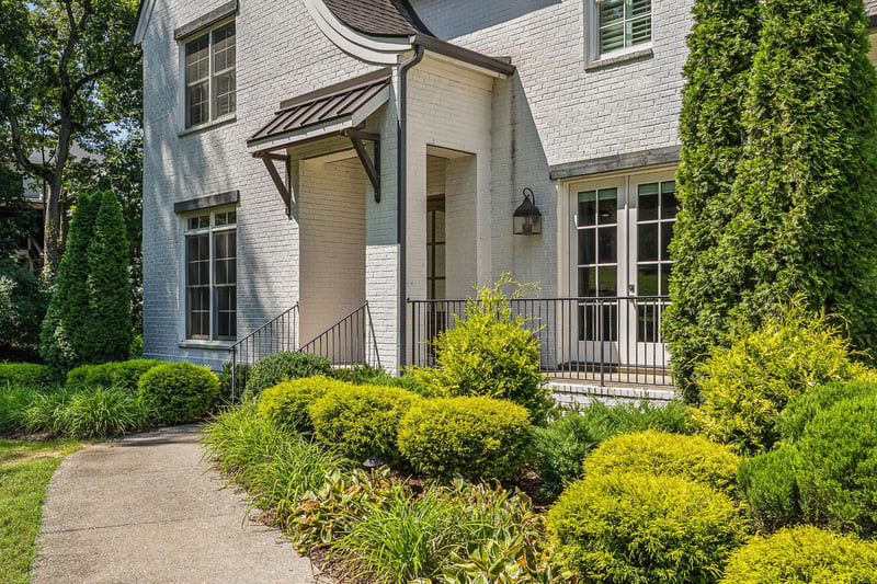 6732 Darden Pl, Nashville, TN 37205