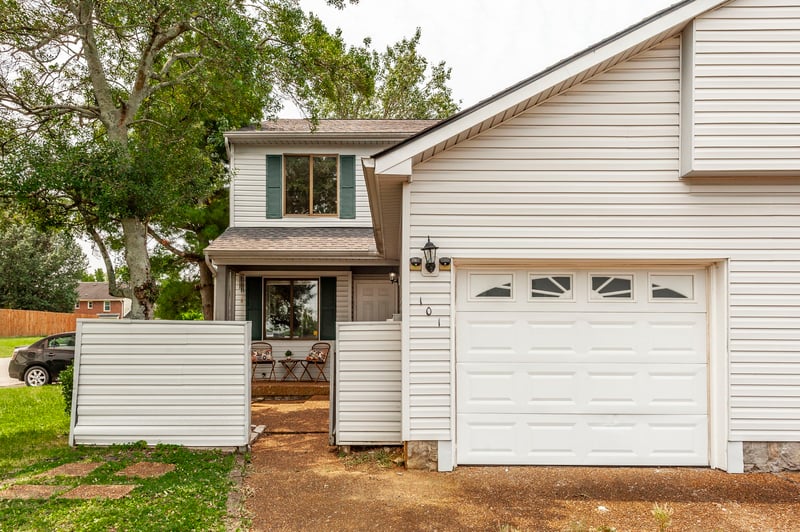 101 Maple Way N, Hendersonville, TN 37075