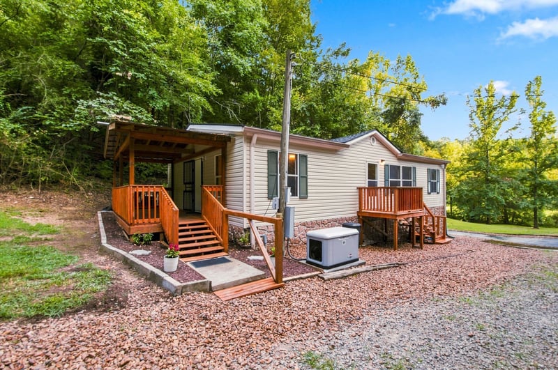 4810 Bull Run Rd, Ashland City, TN 37015