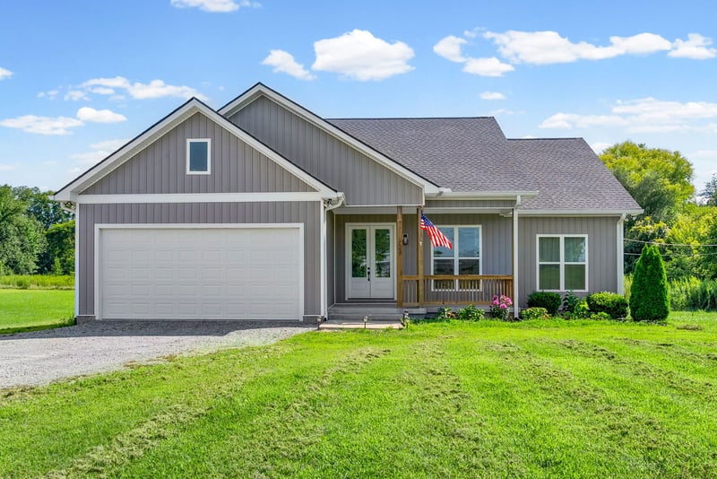 7590 Highway 41 N, Adams, TN 37010