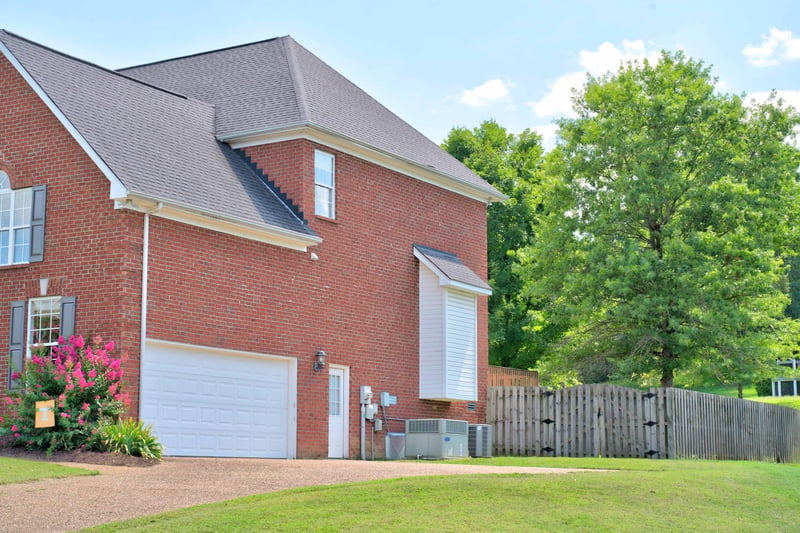 105 Cresthaven Ct, Hendersonville, TN 37075