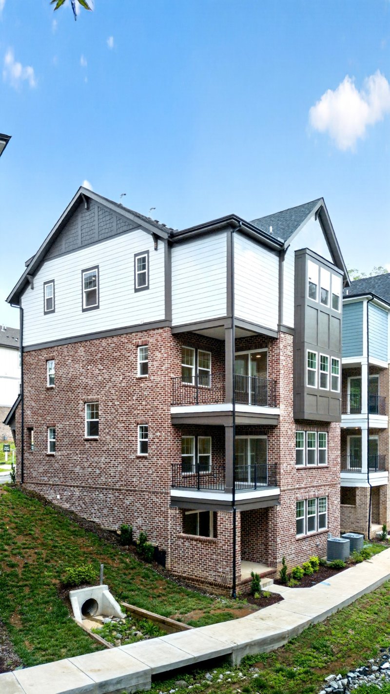 120 Honeywine St, Nashville, TN 37206