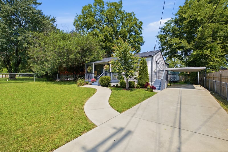 6218 Laredo Ave, Nashville, TN 37209