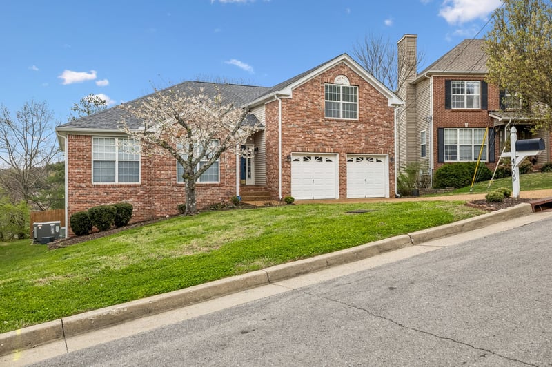 4709 Chepstow Dr, Nashville, TN 37211