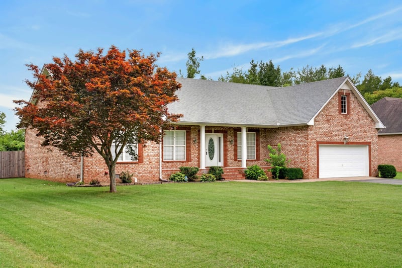 513 N Russell St, Portland, TN 37148
