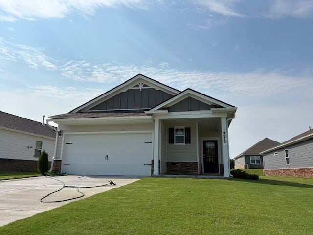 6676 Japonica Ln, White House, TN 37188