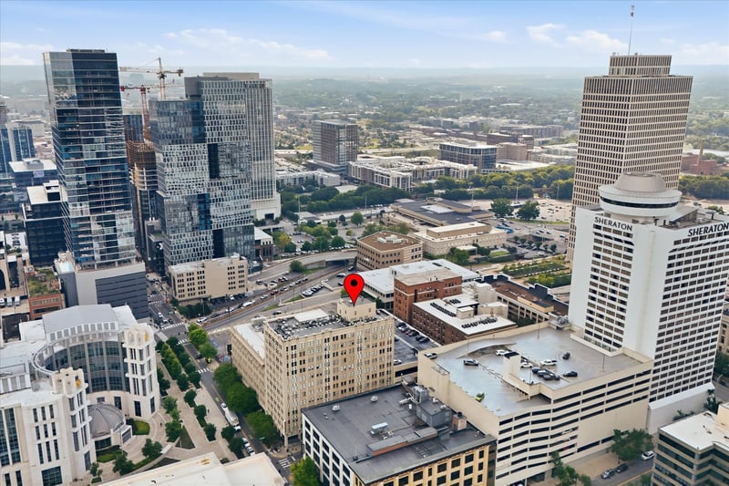 700 Church St #902, Nashville, TN 37203