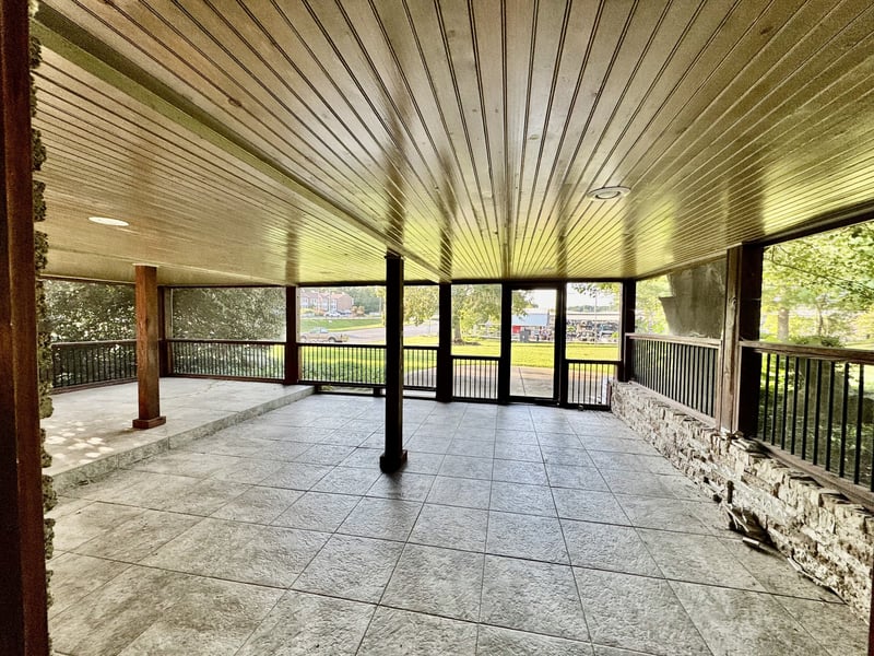101 Knob Cir, Hendersonville, TN 37075