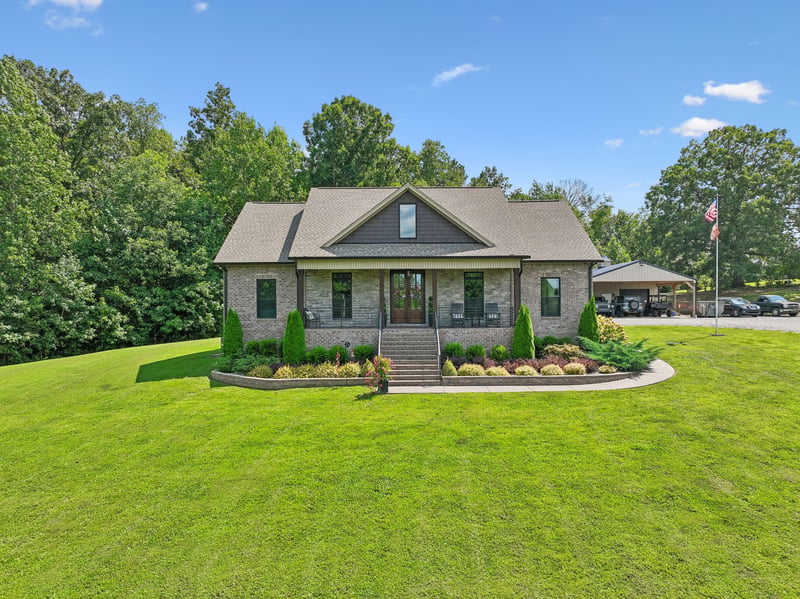 138 Belcher Hollow Rd, Cottontown, TN 37048