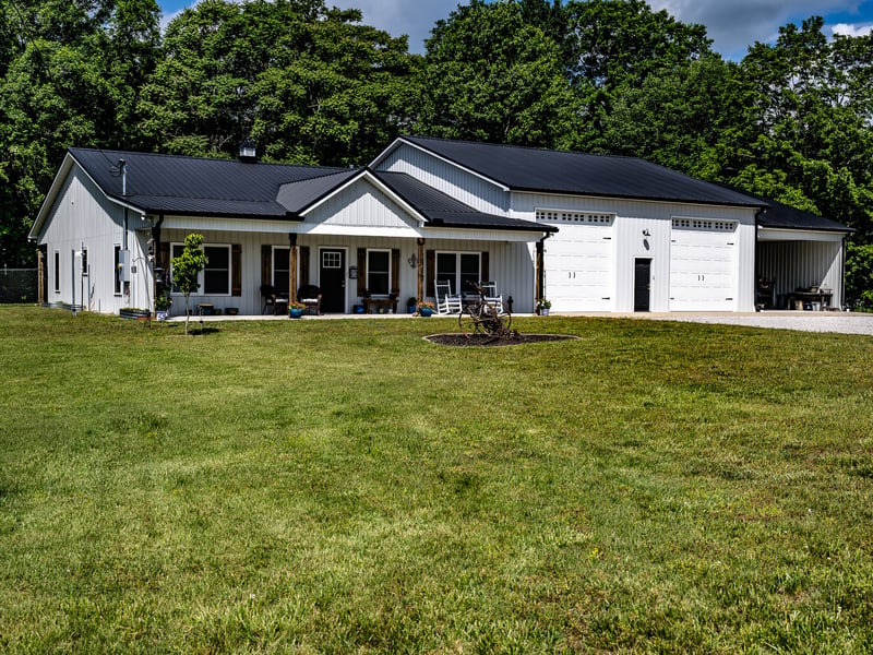 1004 Breeden Rd, Charlotte, TN 37036