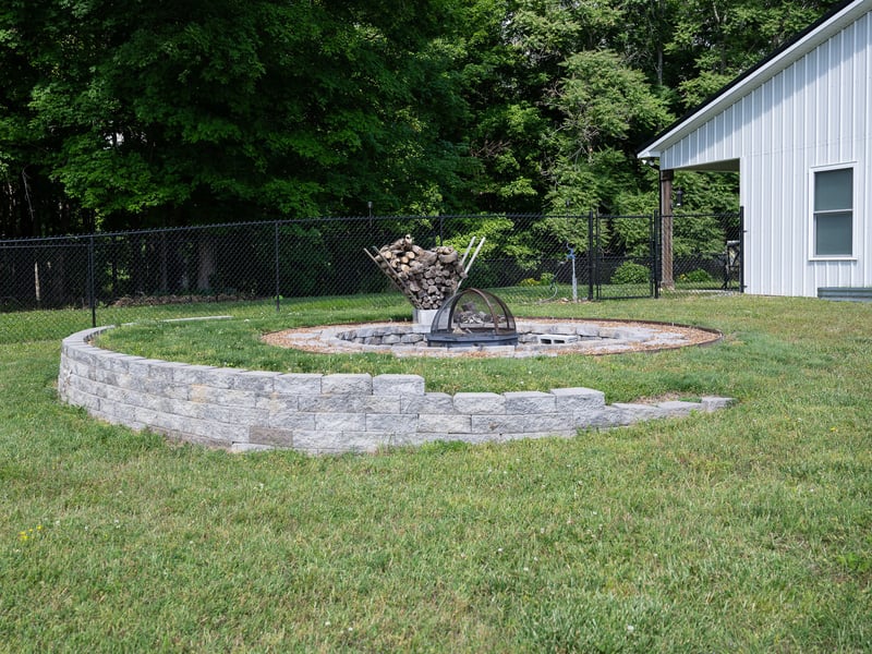 1004 Breeden Rd, Charlotte, TN 37036