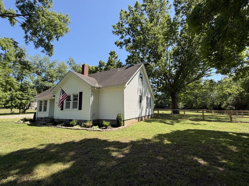 1610 Cairo Rd, Gallatin, TN 37066