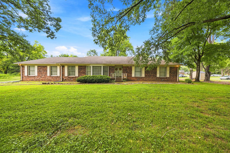237 Shute Ln, Old Hickory, TN 37138