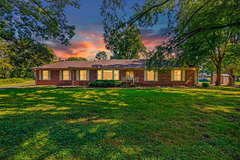 237 Shute Ln, Old Hickory, TN 37138