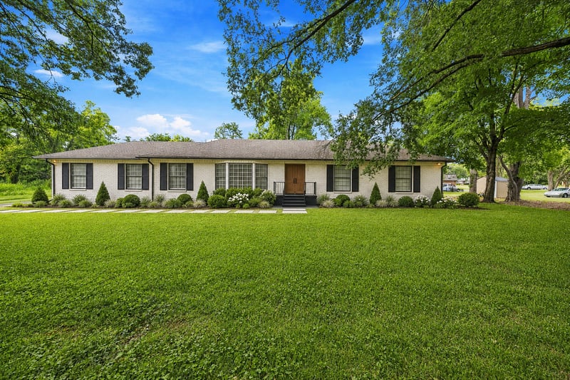 237 Shute Ln, Old Hickory, TN 37138