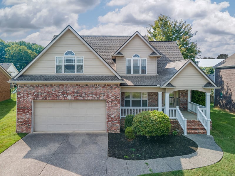 2042 Sunflower Dr, Spring Hill, TN 37174