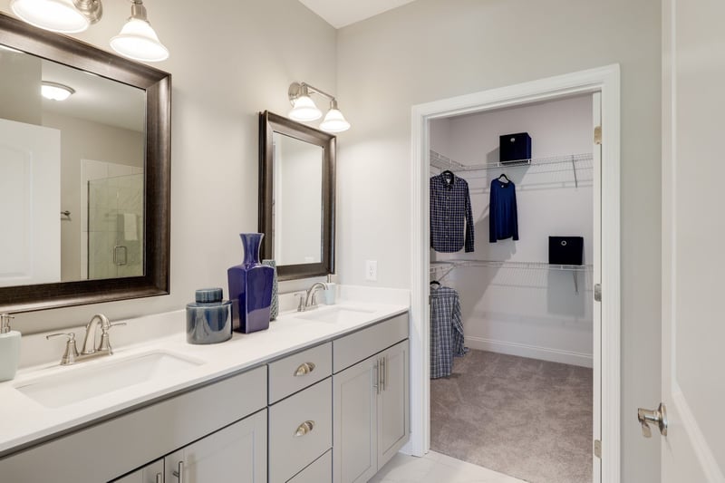 431 Carriage House Ln, Hendersonville, TN 37075