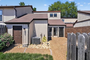 906 Old Fountain Pl, Hermitage, TN 37076