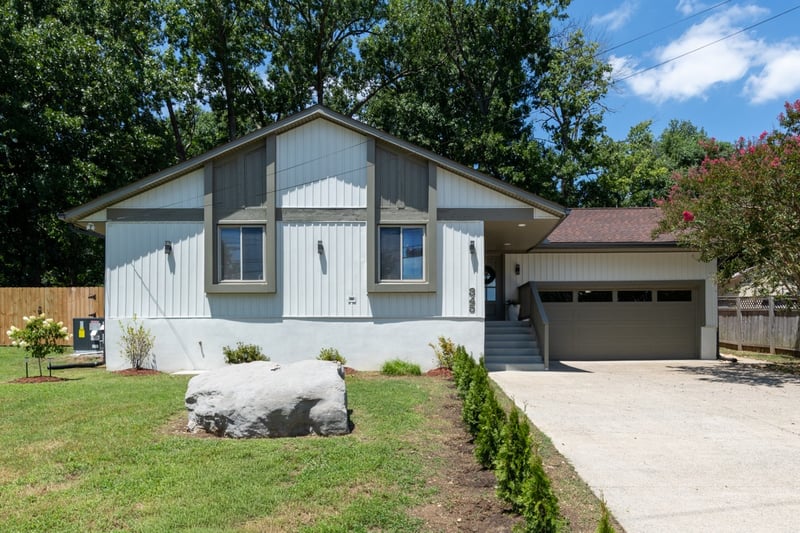 345 Cedarmont Dr, Nashville, TN 37211