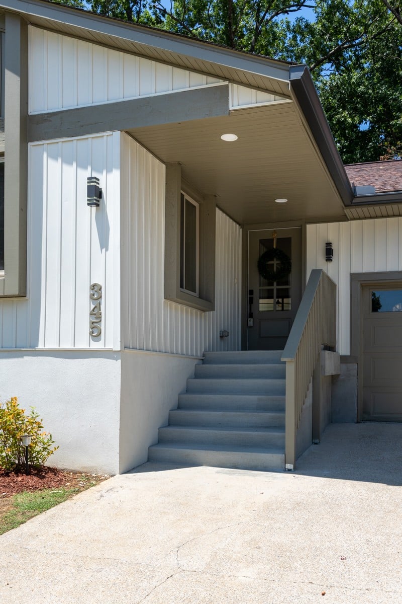 345 Cedarmont Dr, Nashville, TN 37211