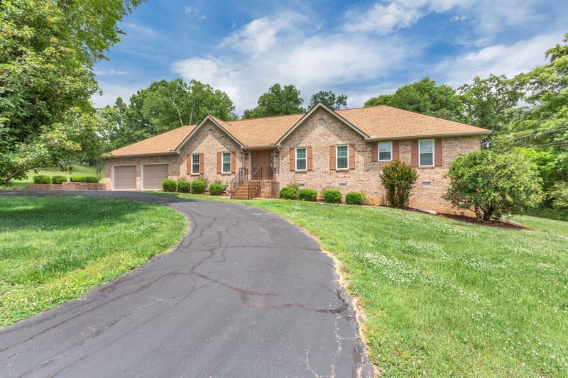 2417 Sowell Mill Pike, Columbia, TN 38401